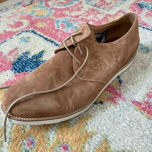 Johnston and Murphy tan men’s shoes